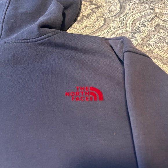Vintage The North Face Hoodie - Picture 3 of 3